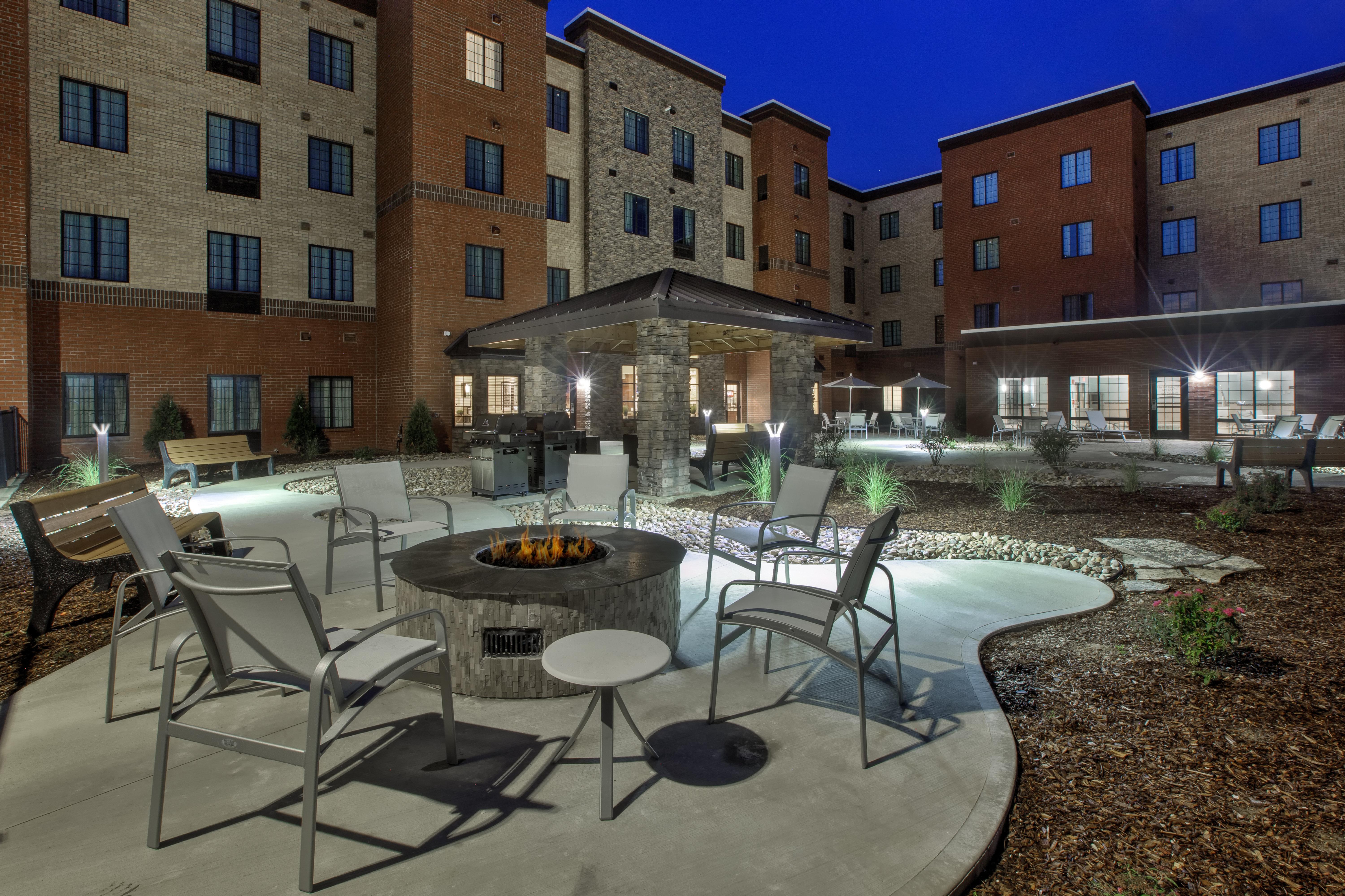 Staybridge Suites - Benton Harbor-St. Joseph By Ihg Zewnętrze zdjęcie